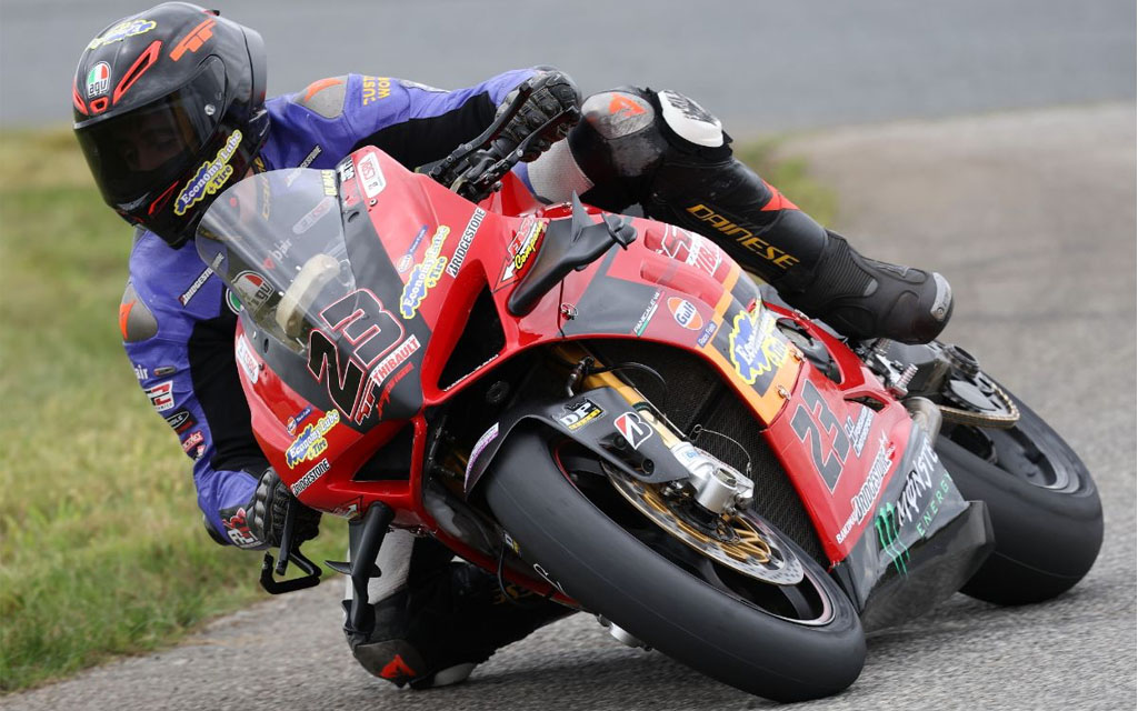 Dumas takes pole, Young clinches Superbike championship in qualifying at Shannonville